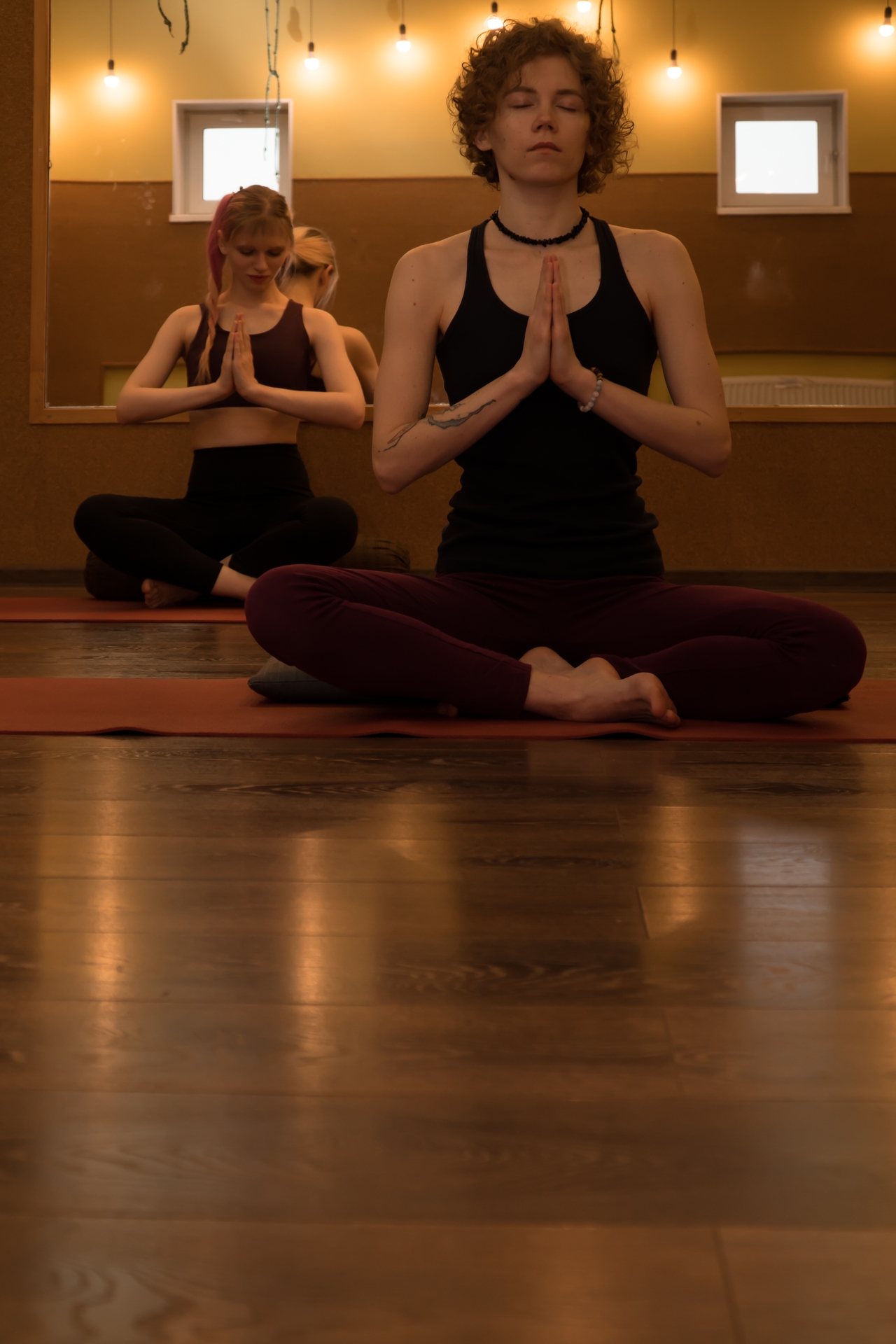 yoga class 2023 11 27 04 50 57 utc 1